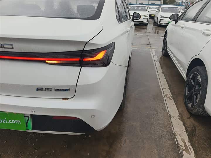 Beijing EU5 Plus 2023 2023款 R600 优享版