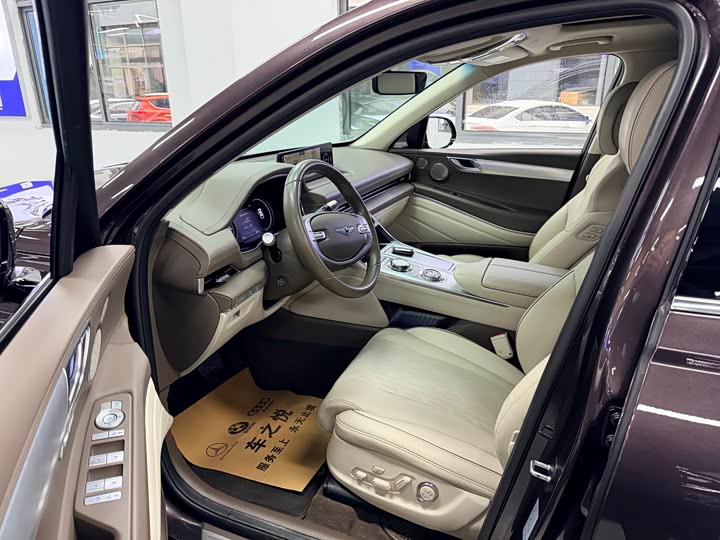 Genesis GV80 2023 2023款 2.5T 四驱豪华版 7座