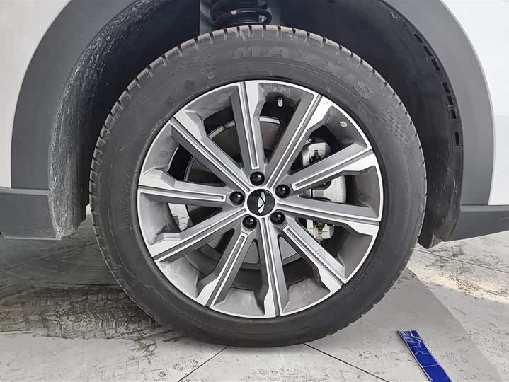 Chery Fulwin T9 2025 2025款 120 长续航版尊贵型 5座 磷酸铁锂