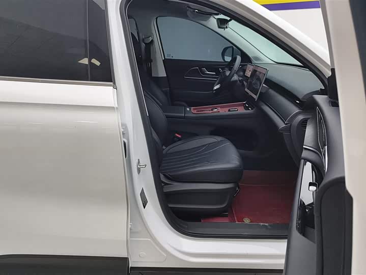 Chery Fulwin T9 2025 2025款 120 长续航版尊贵型 5座 磷酸铁锂