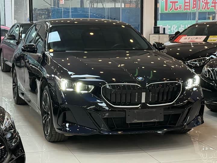 BMW 5 Series 2025 2025款 530Li 领先型 M运动套装