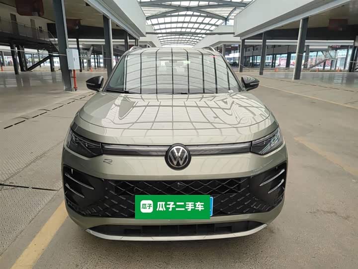Volkswagen Tayron 2025 2025款 探岳L 380TSI 四驱豪华