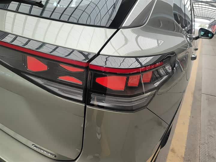 Volkswagen Tayron 2025 2025款 探岳L 380TSI 四驱豪华