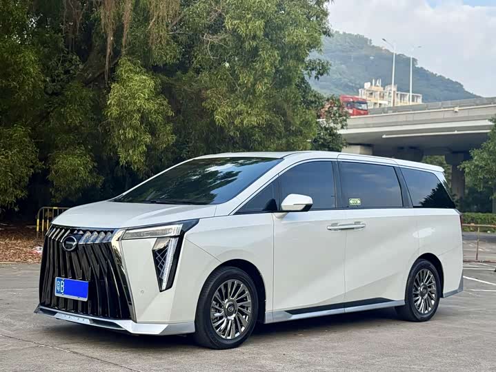 GAC Trumpchi M8 2024 2024款 宗师系列 400T 至尊版