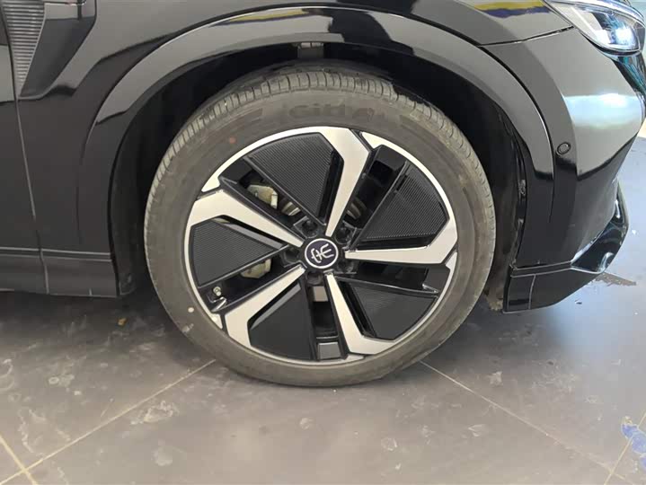 BYD Song L 2025 2025款 智驾版 662km 激光雷达卓越型