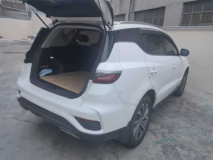 Geely Vision X6 2020 2020款 1.4T CVT尊贵型