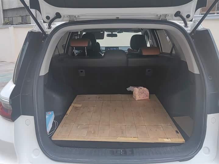 Geely Vision X6 2020 2020款 1.4T CVT尊贵型