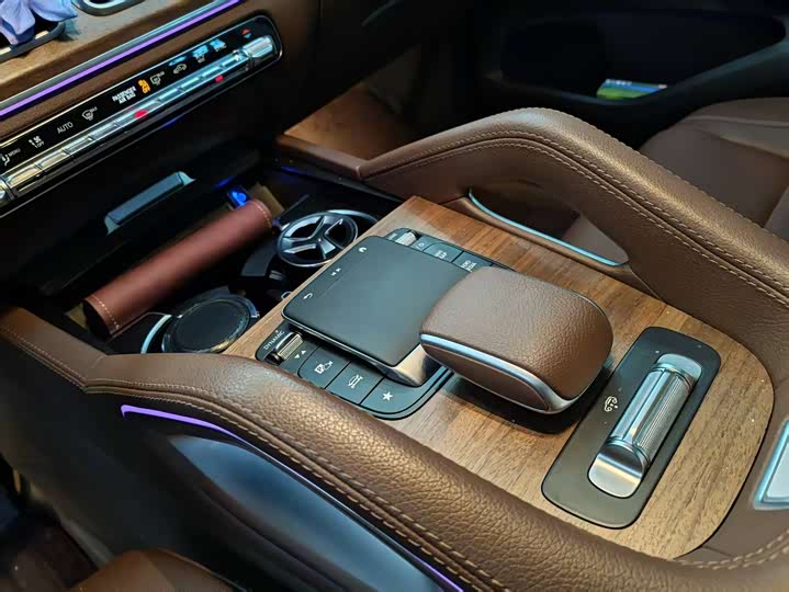 Mercedes-Benz GLE-Class 2025 2025款 GLE 450 4MATIC 时尚型