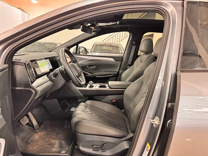 BYD Song L DM-i Hybrid 2025 2025款 智驾版 160km 超越型