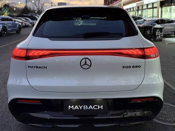 2024 Mercedes-Benz Maybach EQS SUV