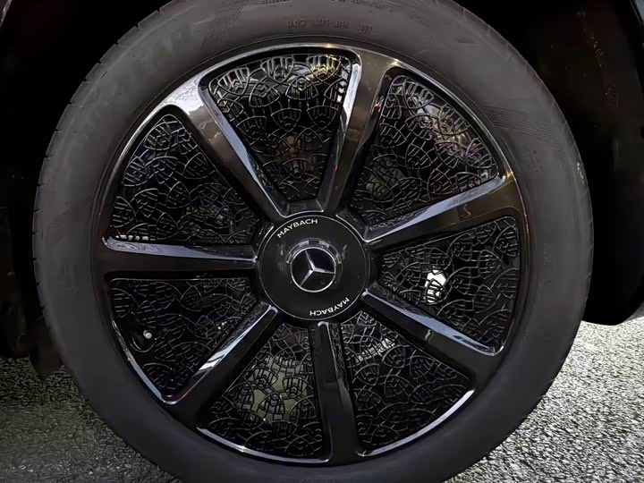 Mercedes-Benz Maybach EQS SUV 2024 2024款 EQS 680 礼乐版