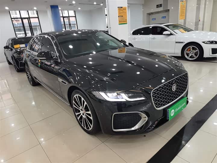 Jaguar XF L 2024 2024款 2.0T P250 两驱尊享豪华版