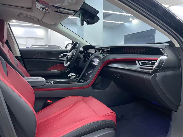 Hongqi H6 2025 2025款 2.0T 致美版