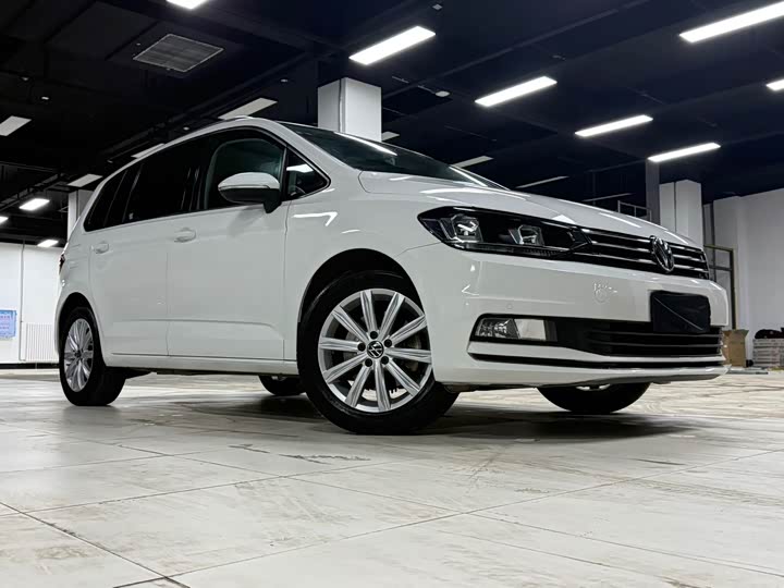 Volkswagen Touran L 2021 2021款 途安L 280TSI DSG舒适版 7座