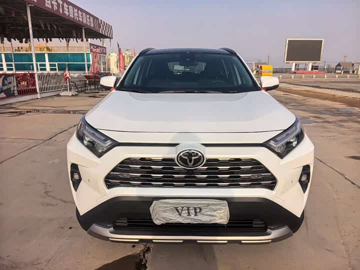 Toyota RAV4 2024 2024款 2.0L CVT两驱风尚Plus版