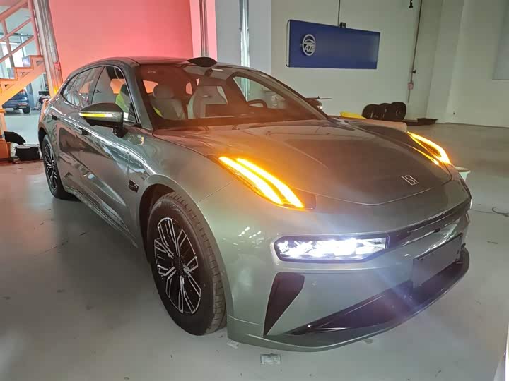 Zeekr 001 2025 2025款 WE版 95kWh 四驱