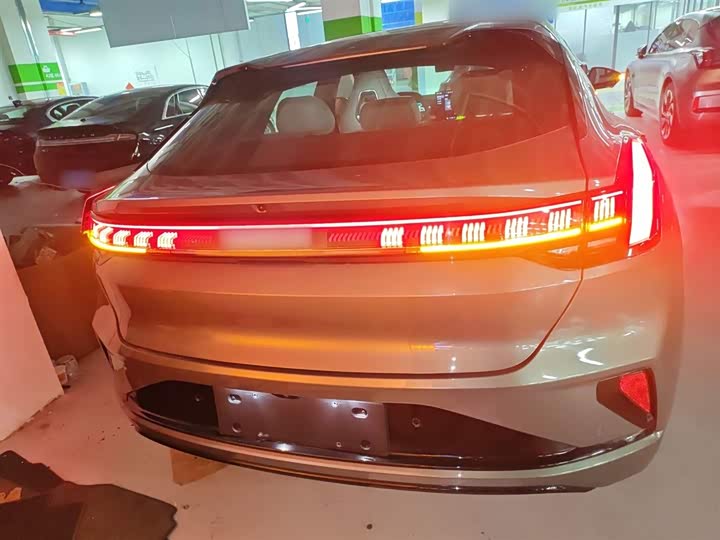 Zeekr 001 2025 2025款 WE版 95kWh 四驱