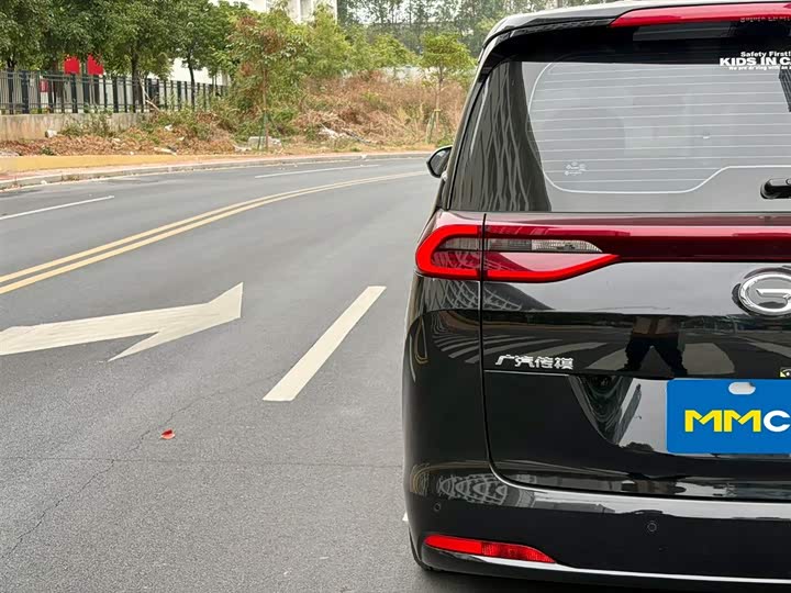 GAC Trumpchi M6 2023 2023款 PRO 270T DCT豪华版