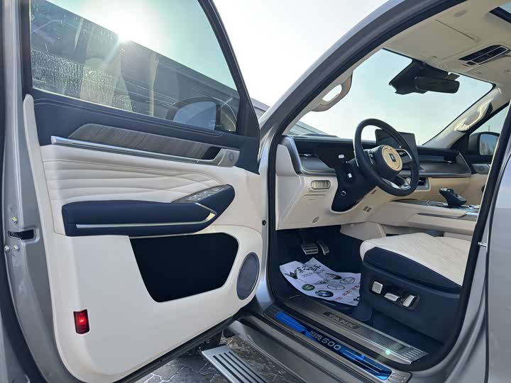 Tank 500 2023 2023款 3.0T 商务版 造境型 7座