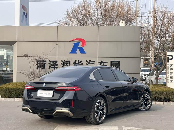 BMW i5 2025 2025款 eDrive 40L M运动套装