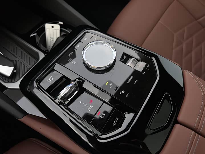 BMW i5 2025 2025款 eDrive 40L M运动套装