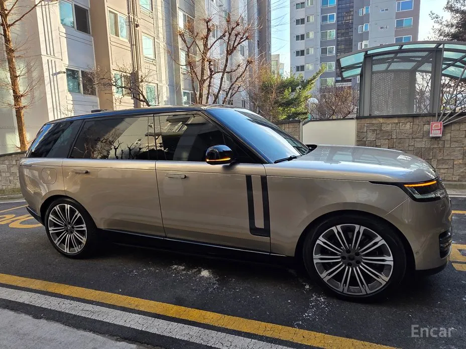 Land Rover Range Rover 2022 P530 Autobiography Long Wheel Base