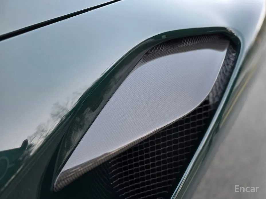 Ferrari F8 2019 3.9 V8