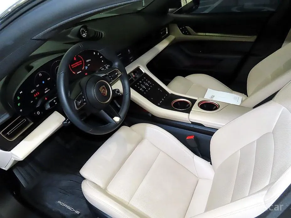 Porsche Taycan 2020 4S Cross Turismo