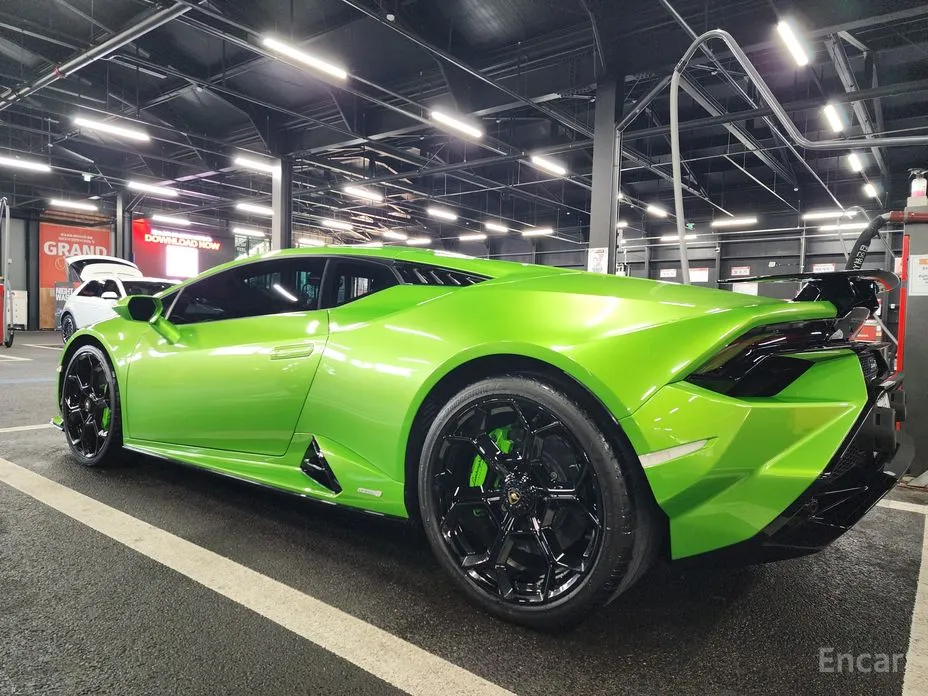 Lamborghini Huracan 2014 LP640-2 Tecnica