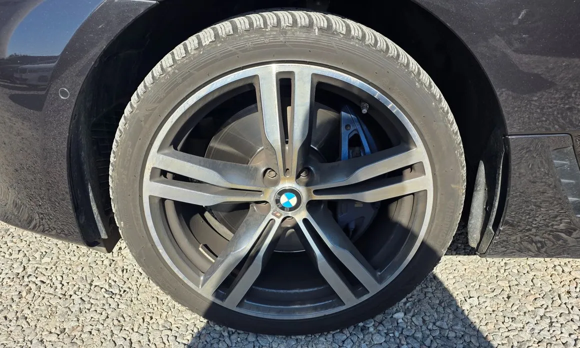 BMW Gran Turismo 2017 630i xDrive M Sport