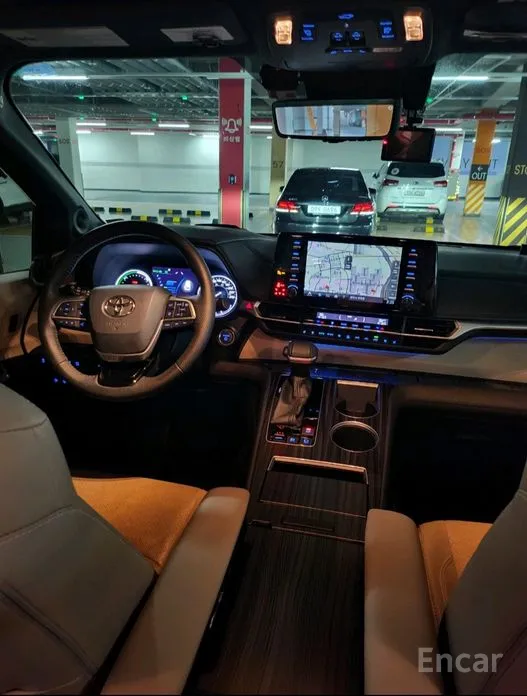 Toyota Sienna 2020 2.5 Hybrid 2WD