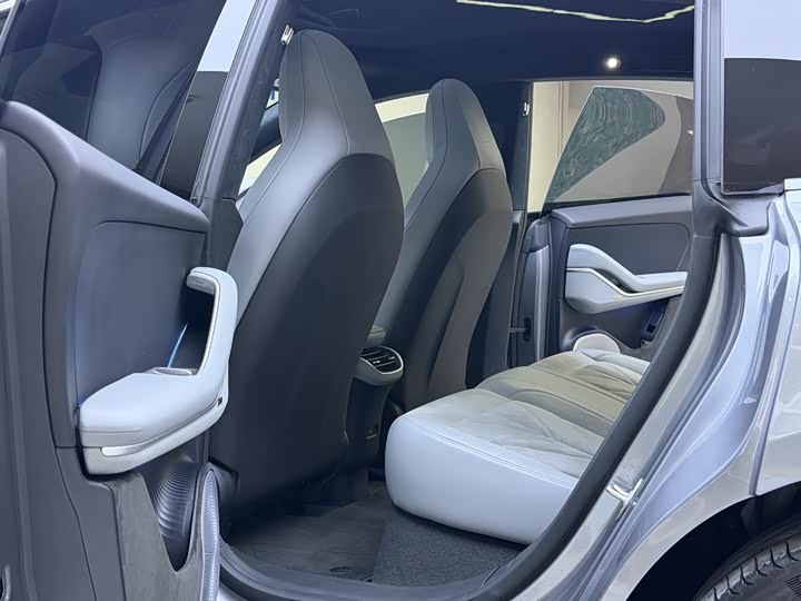 Nio ET5 2025 2025款 冠军纪念版 75kWh