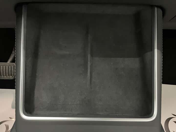 Tesla Model Y 2025 2025款 后轮驱动版