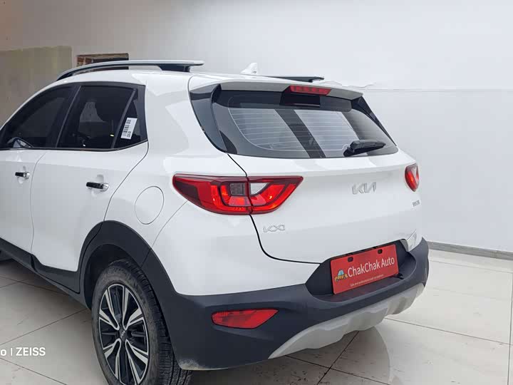 Kia KX1 2021 2021款 1.4L CVT趣享版