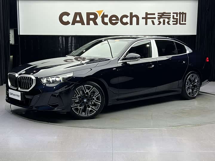 BMW 5 Series 2025 2025款 530Li 尊享型 M运动套装