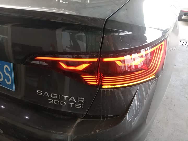 Volkswagen Sagitar L 2025 2025款 改款三 300TSI DSG超越版