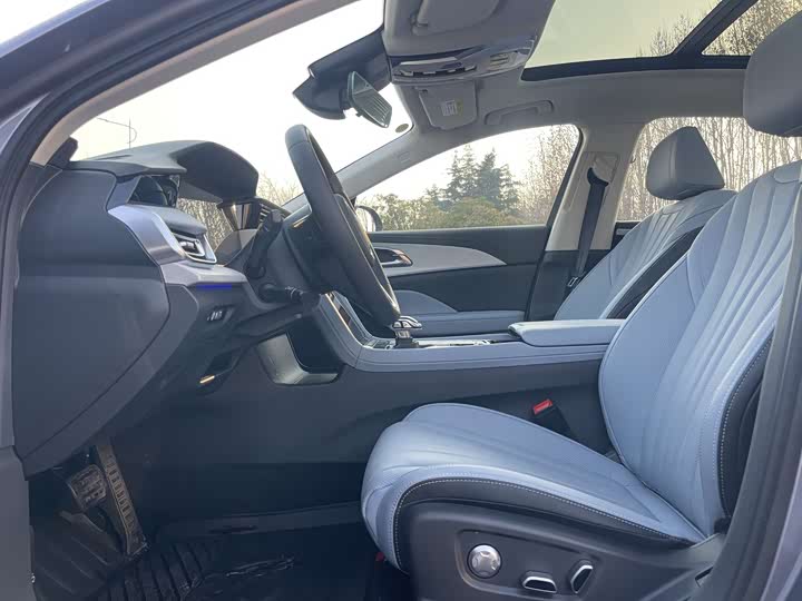 Hongqi H5 Hybrid 2025 2025款 170 超混版