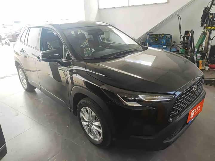 Toyota Corolla Cross 2024 2024款 2.0L 智能电混双擎 先锋版