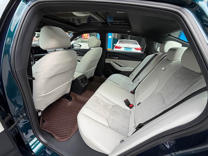 Honda Inspire Hybrid 2023 2023款 e:PHEV 智耀版