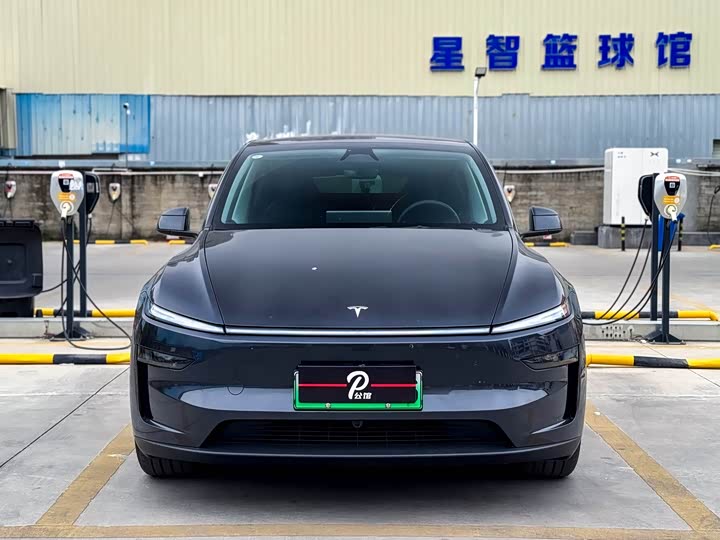 Tesla Model Y 2025 2025款 后轮驱动版