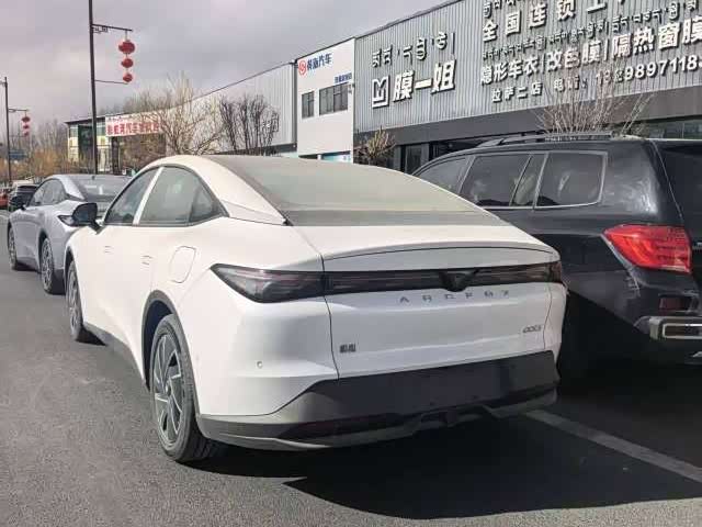 BAIC Arcfox Alpha S5 2025 2025款 560PRO 185kW