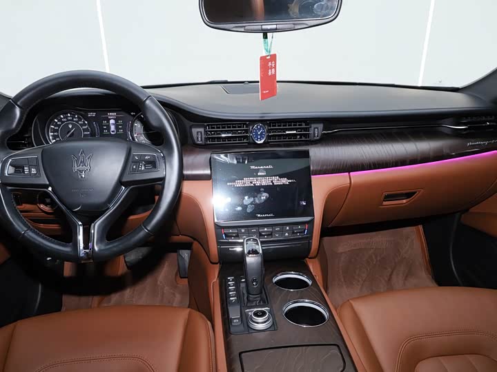 Maserati Quattroporte 2021 2021款 3.0T 标准版