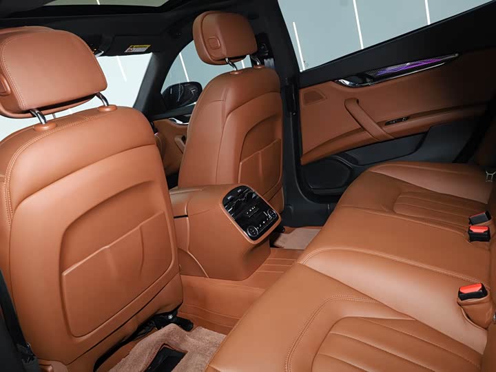 Maserati Quattroporte 2021 2021款 3.0T 标准版