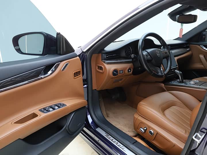 Maserati Quattroporte 2021 2021款 3.0T 标准版
