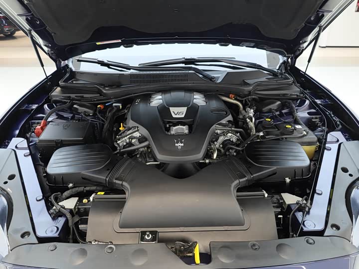 Maserati Quattroporte 2021 2021款 3.0T 标准版