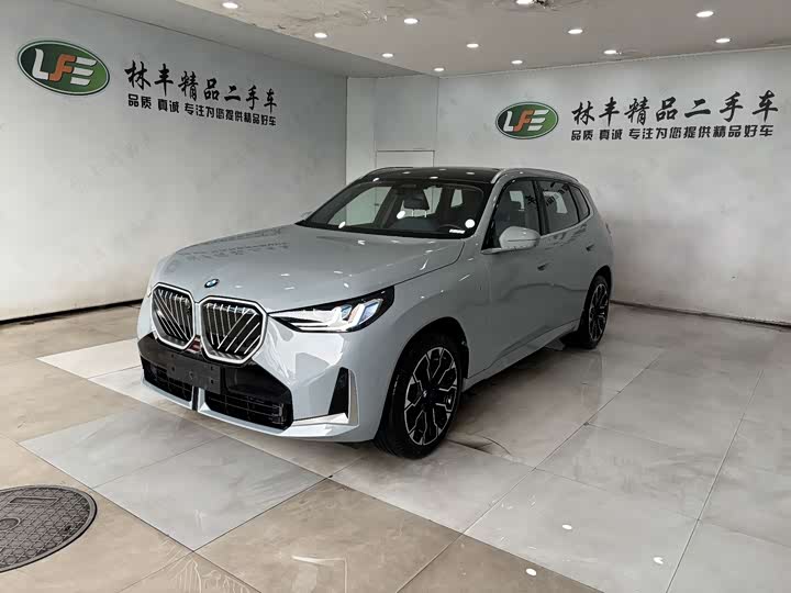 BMW X3 2025 2025款 xDrive30L 尊享型 M运动套装