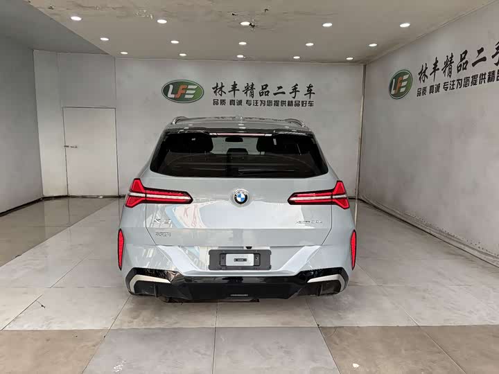 BMW X3 2025 2025款 xDrive30L 尊享型 M运动套装