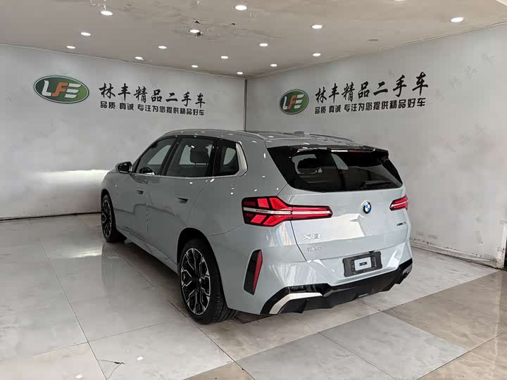 BMW X3 2025 2025款 xDrive30L 尊享型 M运动套装