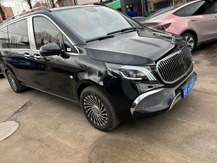 Mercedes-Benz Vito 2024 2024款 2.0T 商务版 7座
