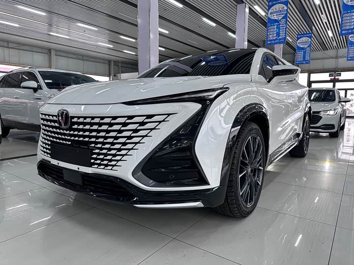 Changan UNI-T 2023 2023款 第二代 1.5T 尊贵型